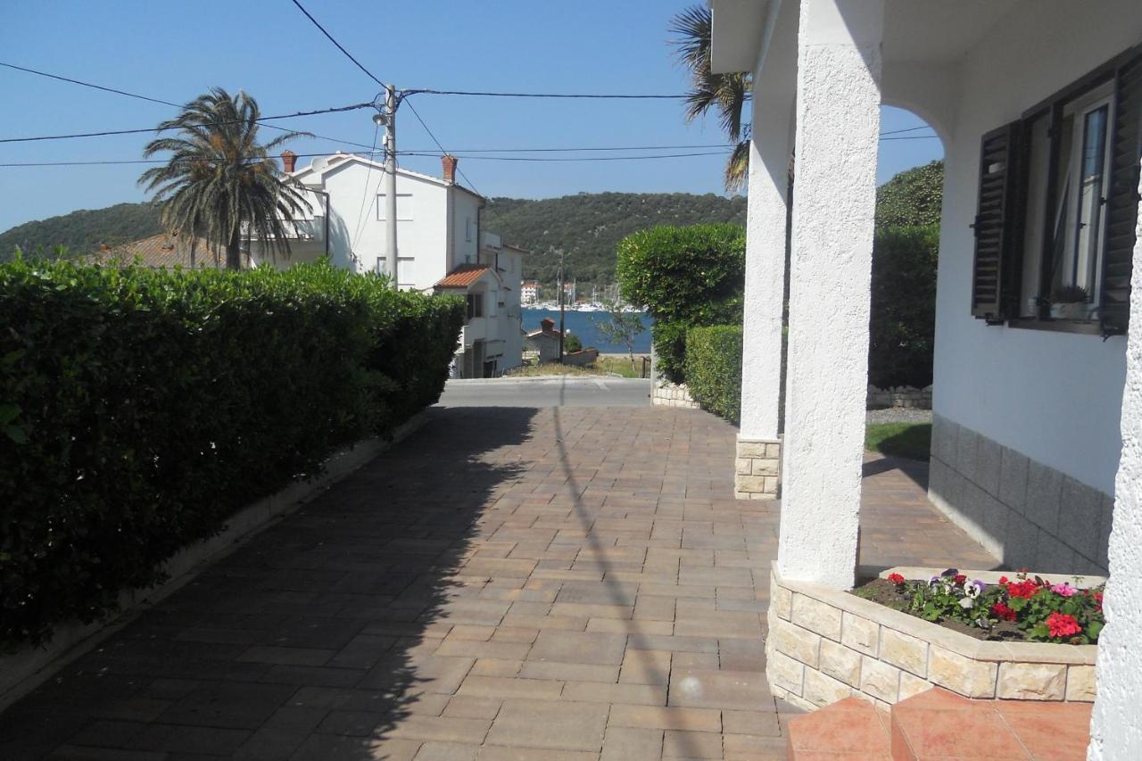 Apartment Supetarska Draga - Donja 5030A المظهر الخارجي الصورة