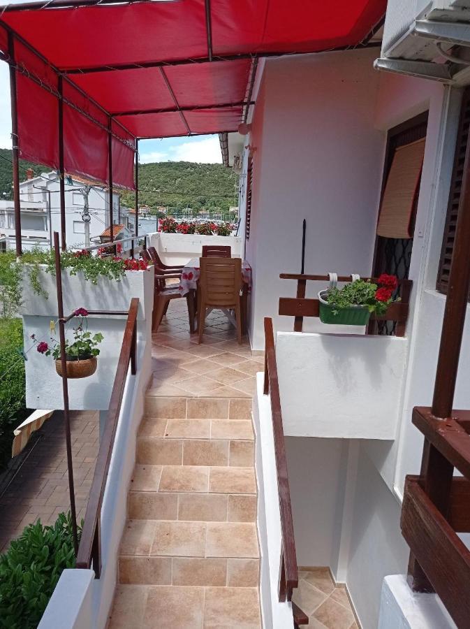 Apartment Supetarska Draga - Donja 5030A المظهر الخارجي الصورة